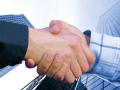 Kundenvertrauen (© andresr/FOTOLIA) Kundenvertrauen