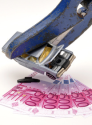(© Dan Race - Fotolia.com) Abwrackprämie