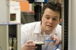 © Fraunhofer IWM Labortest