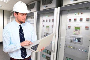 Industrieinformatiker gesucht, © industrieblick – Fotolia