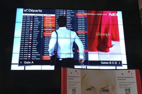 Neue Flat-Panel-Displays ermöglichen nahezu nahtlose Videowalls